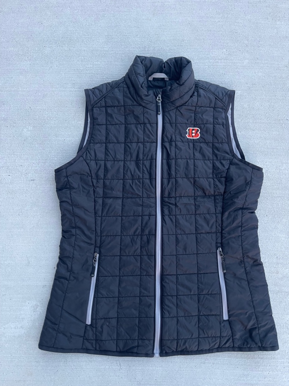 Cutter & Buck Women’s Rainier PrimaLoft Insulated Puffer Vest Cincinnati Bengals